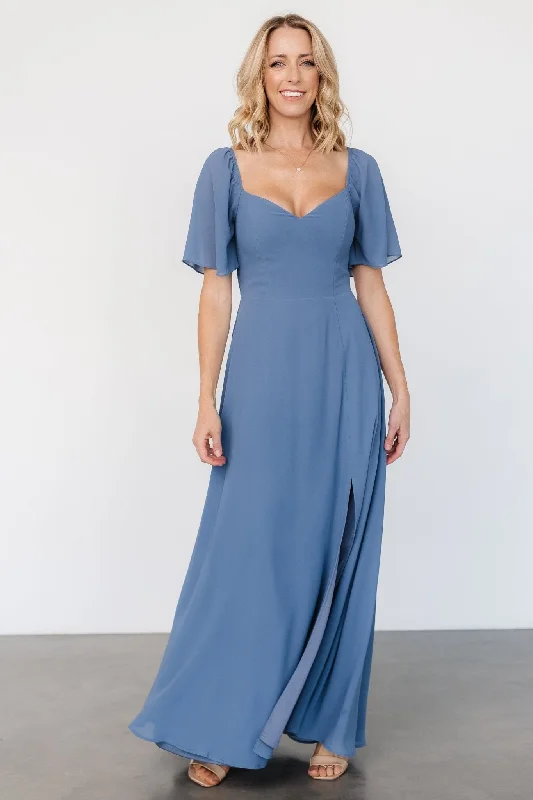 Sierra Sweetheart Maxi Dress | Whisper Blue Cozy Ruffle Sleeve Maxi Dress