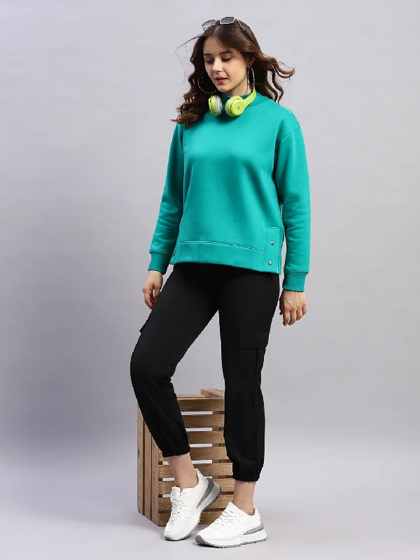 Women Green Solid High Neck Full Sleeve Sweatshirt Hoodie with Contrast Stitching Detailed Premium