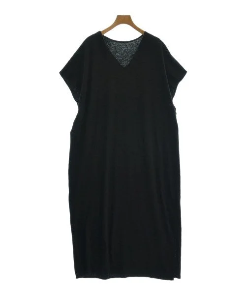 CAL.Berries Dresses