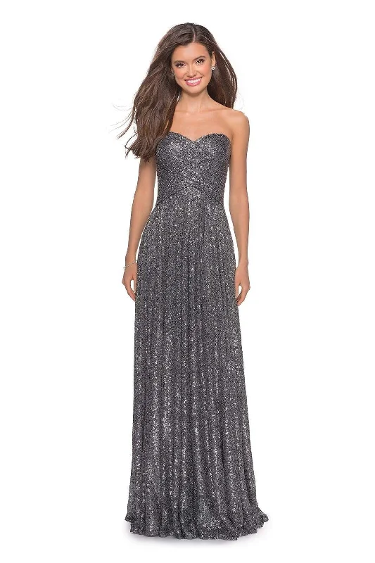 La Femme - 27879 Ruched Sweetheart A-Line Evening Gown