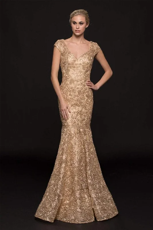 Marsoni by Colors - M212 Fitted Lace V-Neck Mermaid Gown
